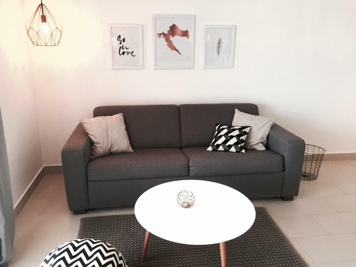 Apartmani Zivaljic 트로기르 외부 사진